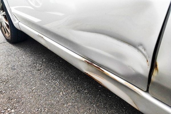 小さなキズやドアのへこみなども